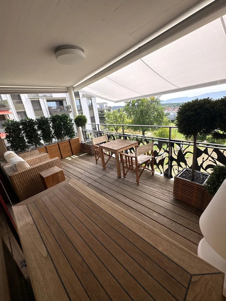 Möblierte 2.5-Zimmer-Wohnung mit Aussicht auf Zürichsee im Kreis 7 – Foto 6 von 21