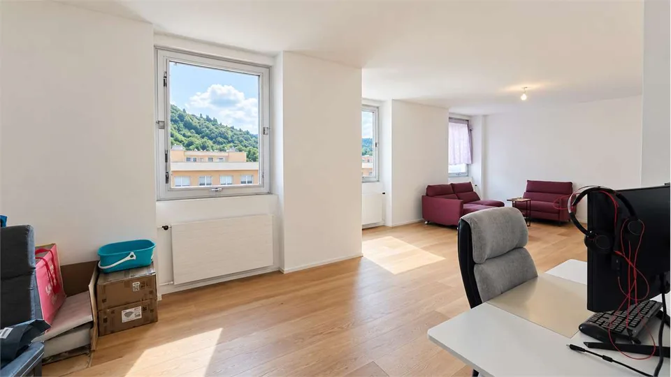 3,5 Lokale im 6. Stock - 100 Meter vom See entfernt - Gutes Investment – Foto 5 von 13