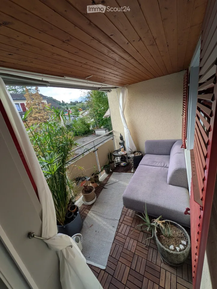 Deine neue Wohnung! Herzlichen Glückwunsch!