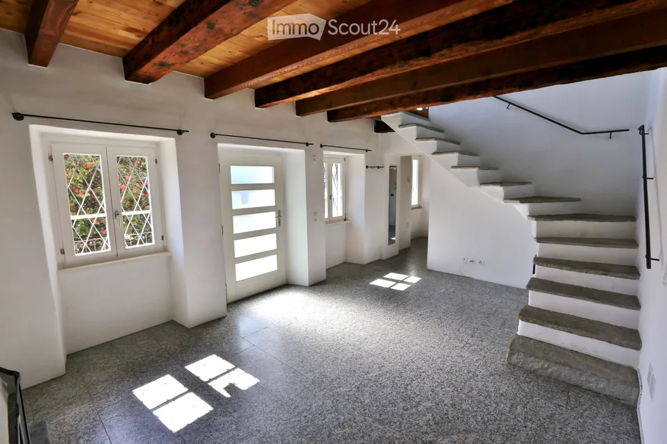 À louer : Maison unifamiliale avec 2 places de parking à Mondacce