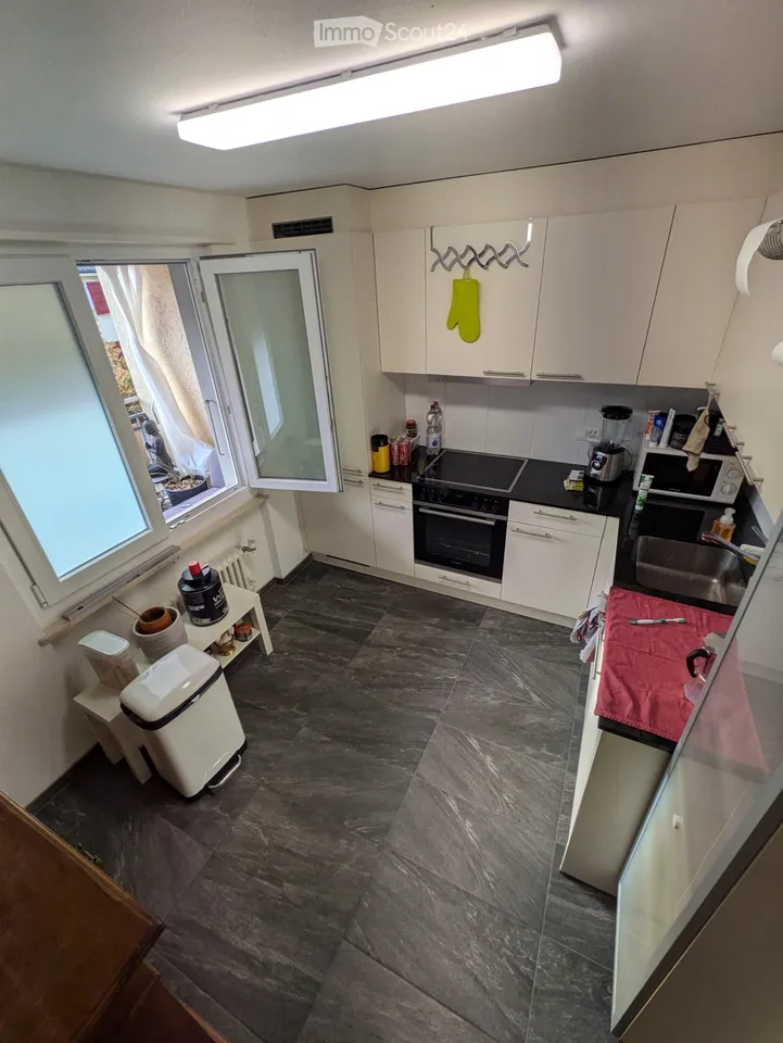 Deine neue Wohnung! Herzlichen Glückwunsch!