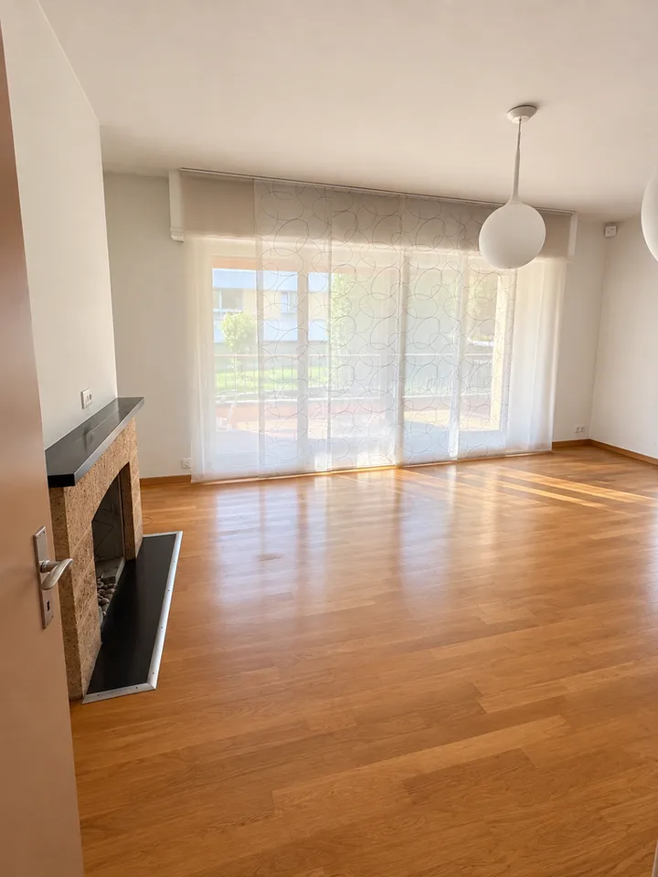 Charmanter 5.5-Zimmer-Wohnung zur Miete