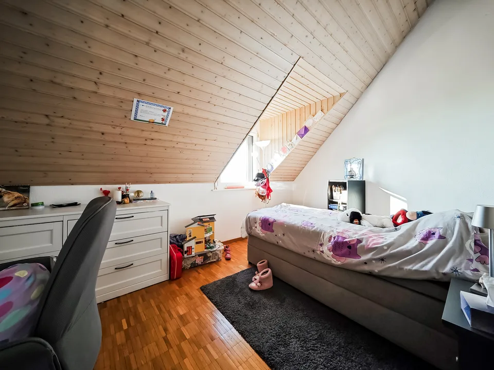 Zu Vermieten - Reihenhaus in Belmont