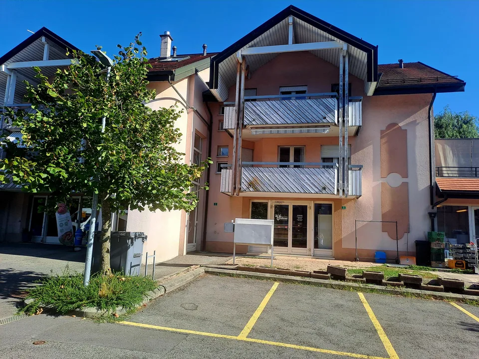 SAU 3, 2.5-room apartment with mezzanine