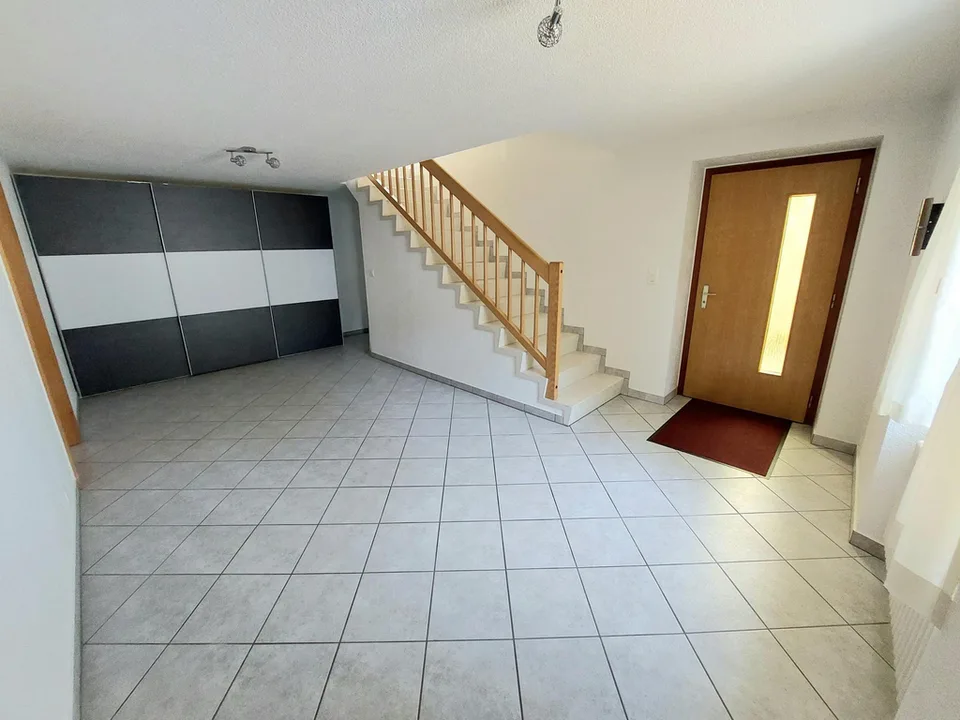 Spacieuse maison familiale de 5.5 pièces avec terrasse