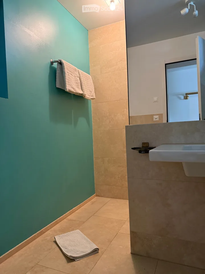 Moderne 1.5-Zimmer-Terrassenwohnung in Rebstein