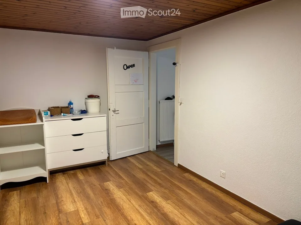 Lumineux appartement de 4.5 pièces à Mossel avec vue et dégagement