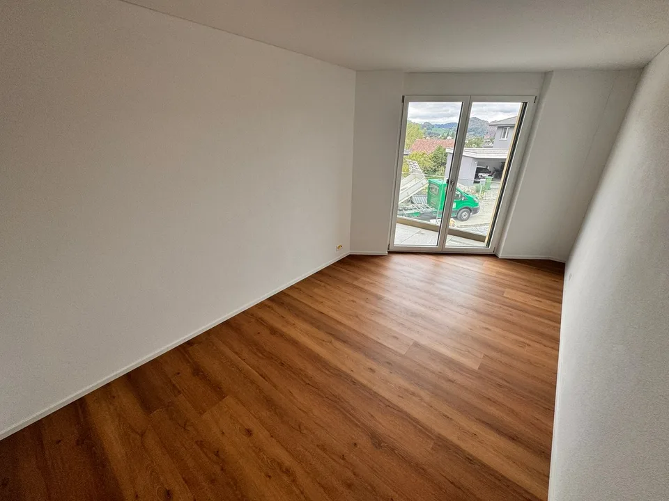 Wohnen der Extraklasse – exklusive 3.5-Zimmer-Terrassenwohnung am Buechenberg – Foto 10 von 16