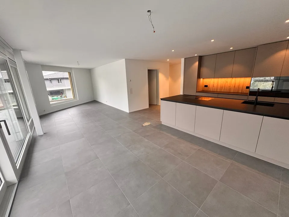 Wohnen der Extraklasse – exklusive 3.5-Zimmer-Terrassenwohnung am Buechenberg – Foto 4 von 16