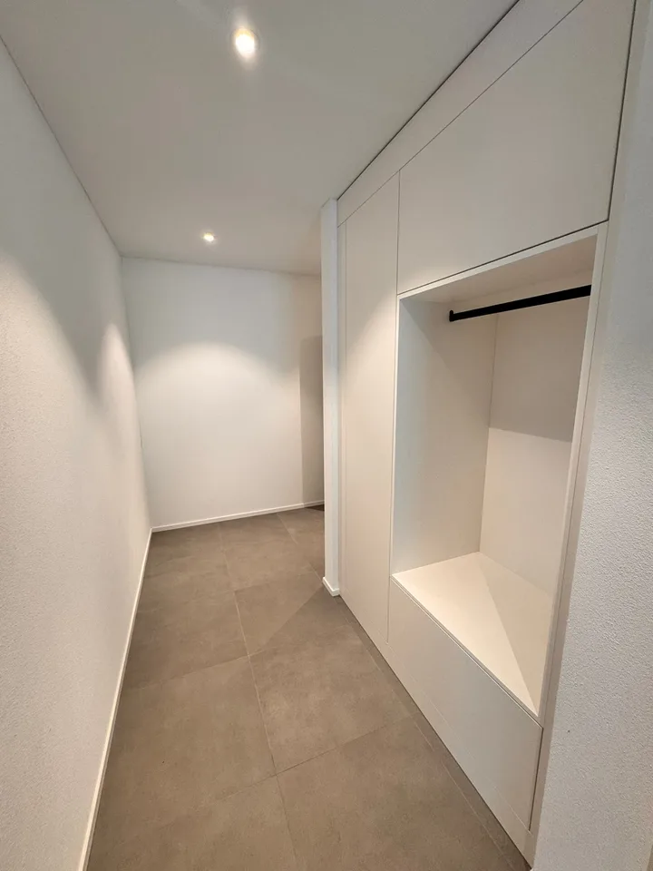 Wohnen der Extraklasse – exklusive 3.5-Zimmer-Terrassenwohnung am Buechenberg – Foto 5 von 16