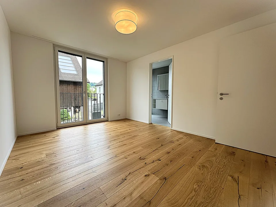 Ceux qui connaissent Zurich vivent consciemment à Wetzikon - 3,5 pièces, parquet en chêne, deux salles de bain – photo 12 sur 18