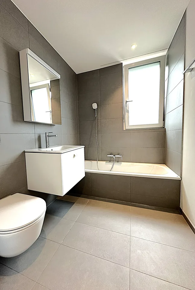 Ceux qui connaissent Zurich vivent consciemment à Wetzikon - 3,5 pièces, parquet en chêne, deux salles de bain – photo 4 sur 18