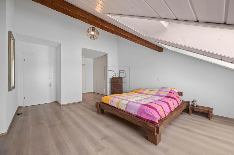 Prächtiges Duplex mit 4,5 Zimmern – Foto 6 von 10