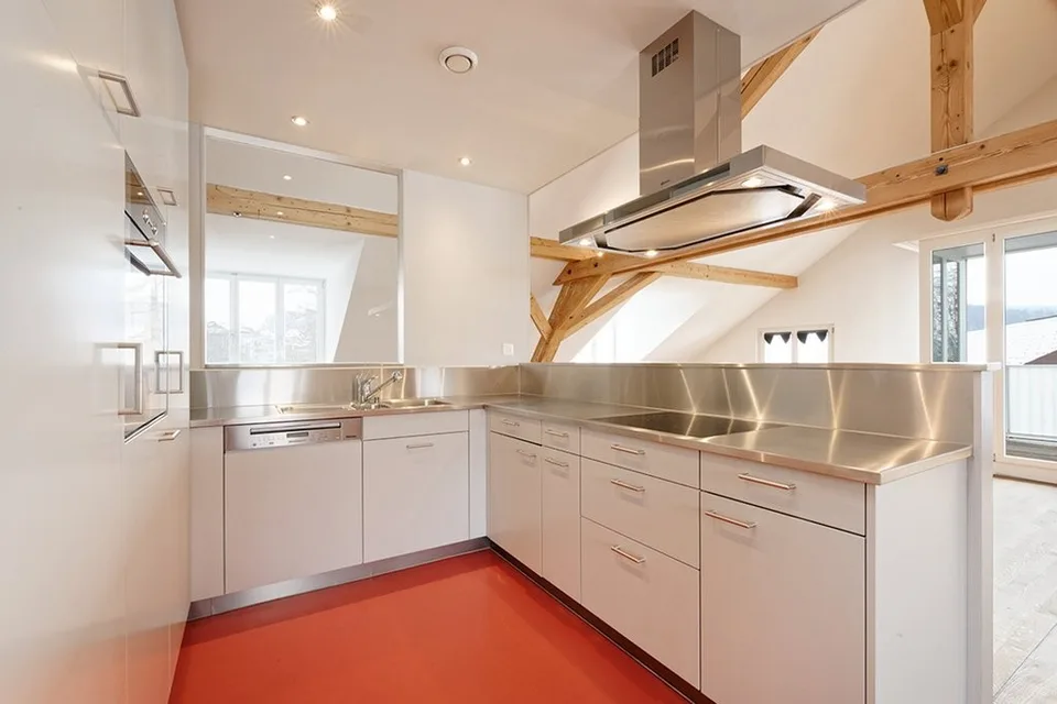 Loft eccezionale in posizione centrale nel cuore di Burgdorf