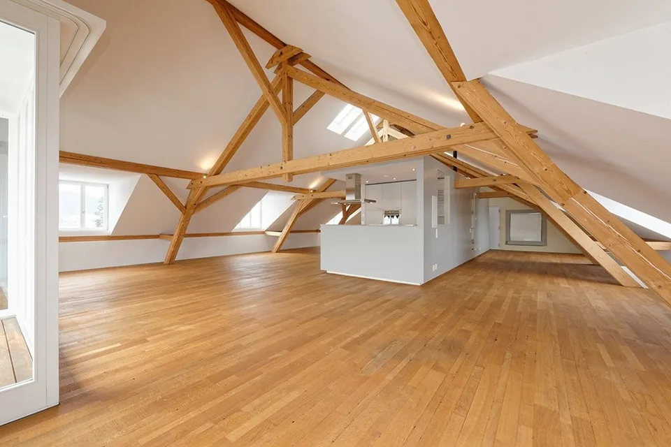 Loft eccezionale in posizione centrale nel cuore di Burgdorf
