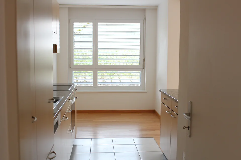 4.5 Zimmer-Wohnung mit Sitzplatz im steuergünstigen Küsnacht