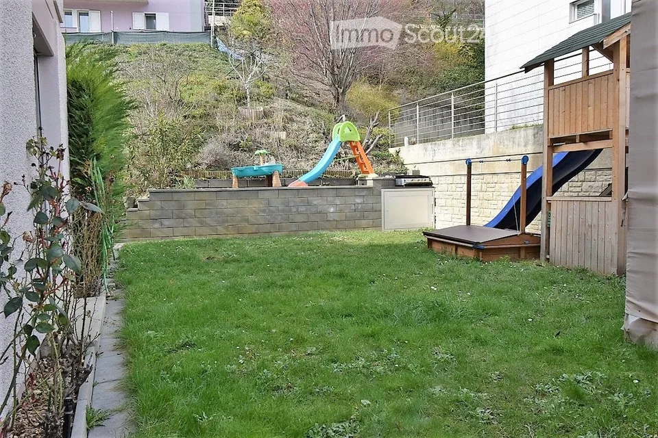 Schönes Apartment in Muraz zu vermieten