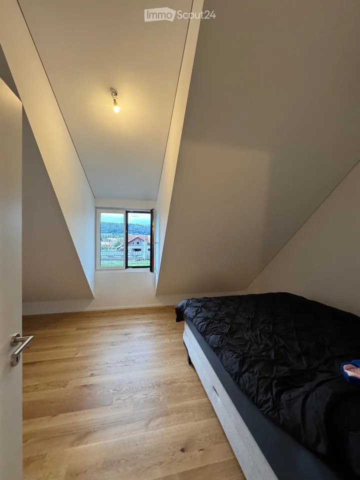 Takeover of 2.5 room lease urgent
