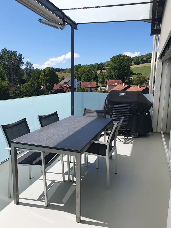 Apartment with Lease Takeover
