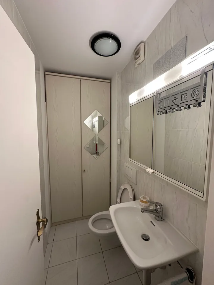 Helle 4.5-Zimmer-Wohnung mit Balkon an ruhiger Lage in Therwil – Foto 9 von 12