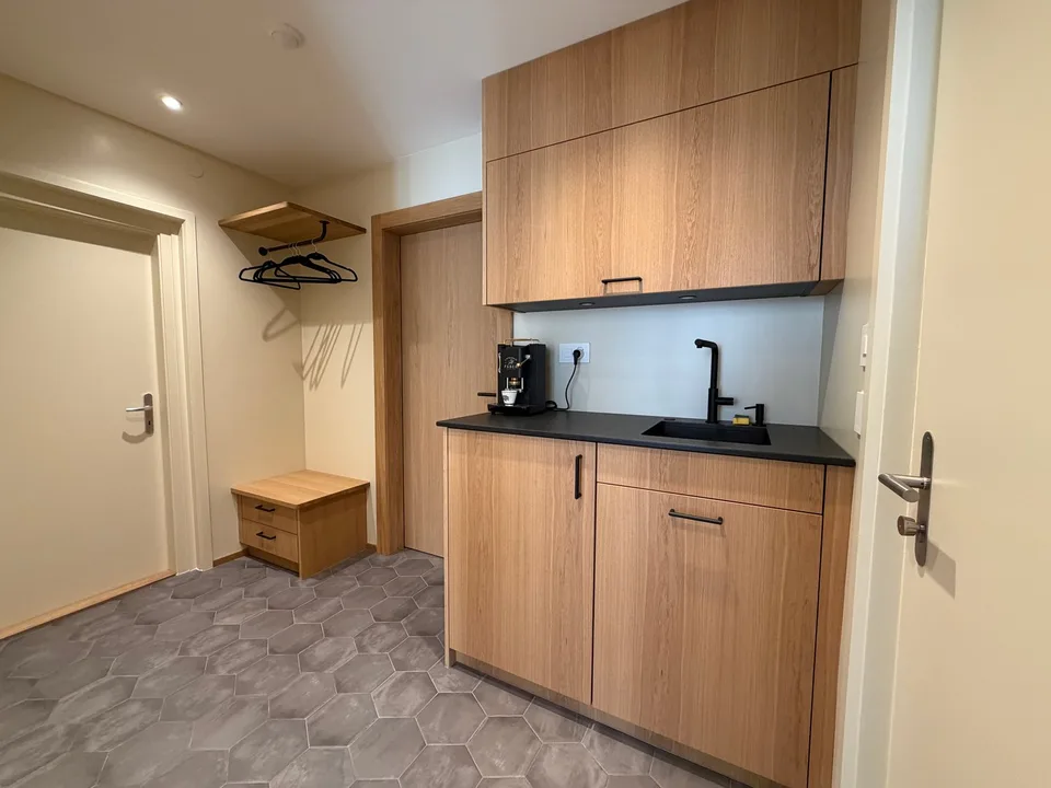 Prachtvolles Büro mit 3 Räumen und außergewöhnlichem Charme – Foto 4 von 5