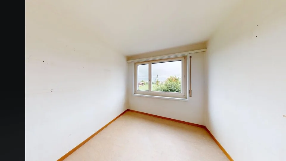 Bright 4-room apartment on the 2nd floor, quiet living in Uetikon am See | TEMPORARY