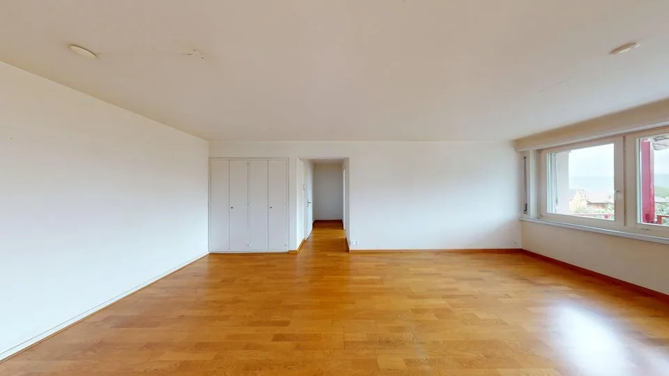 Bright 4-room apartment on the 2nd floor, quiet living in Uetikon am See | TEMPORARY