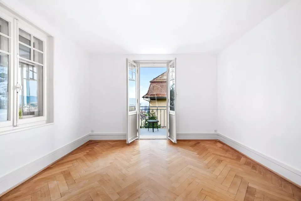 6.5 Zimmer Villa in Lausanne – Foto 3 von 13