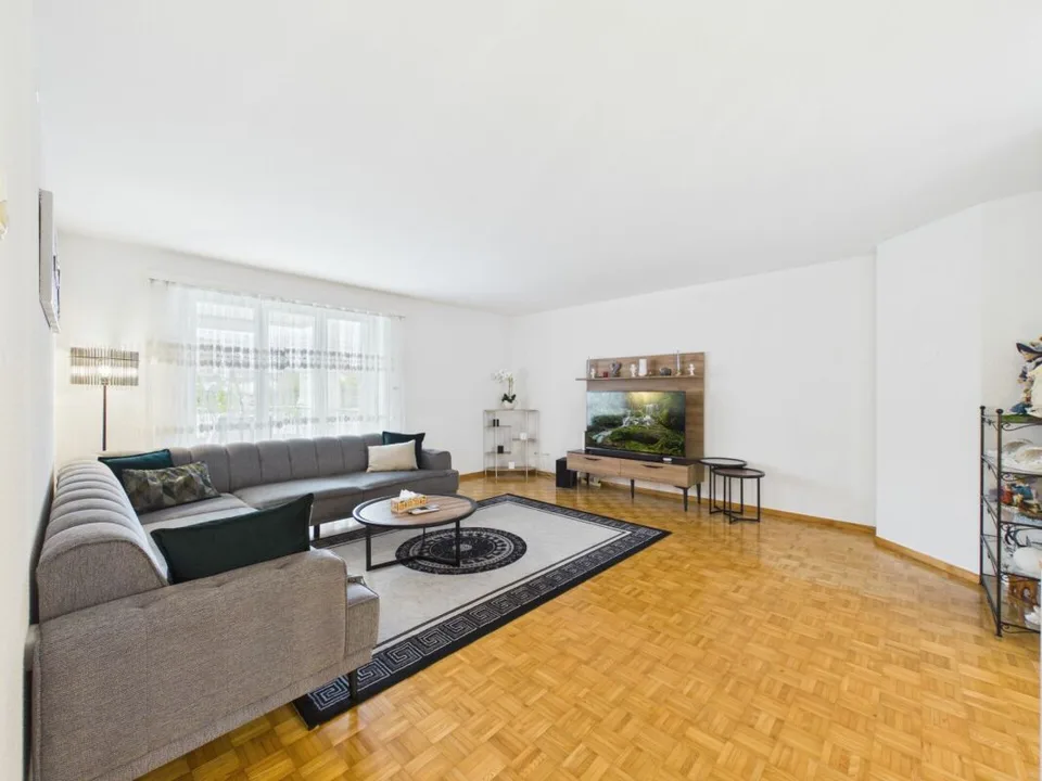 CENTRALE AVEC BALCON SPACIEUX – photo 2 sur 7