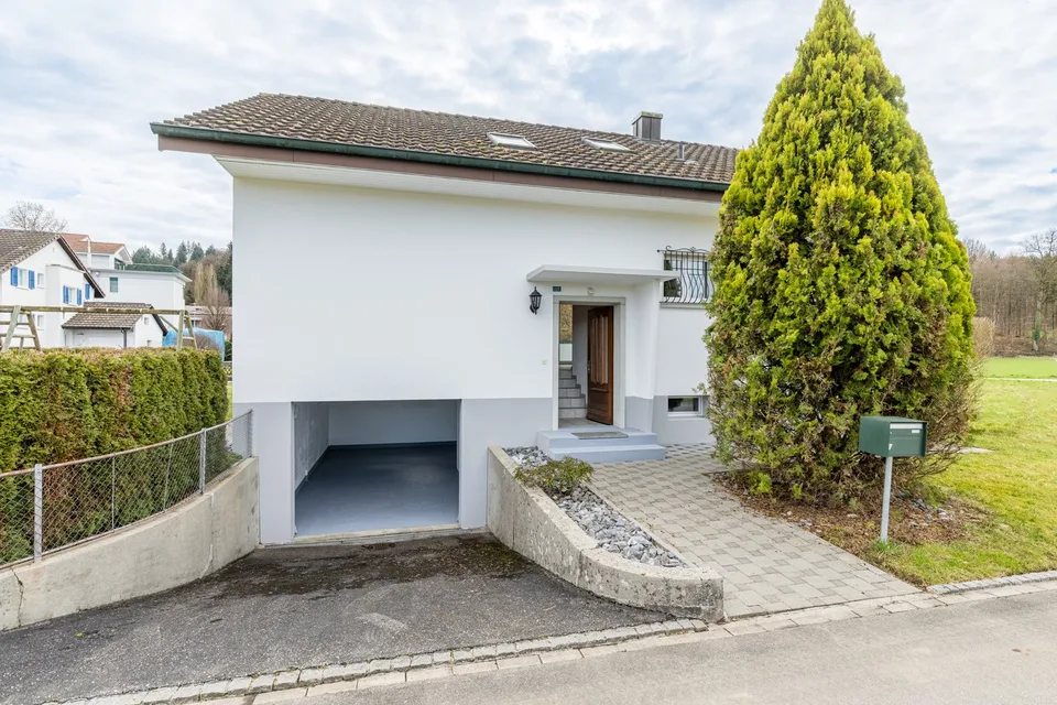 5 1/2-Zimmer-Einfamilienhaus in Gränichen, angrenzend an Landwirtschaftszone – Foto 2 von 11