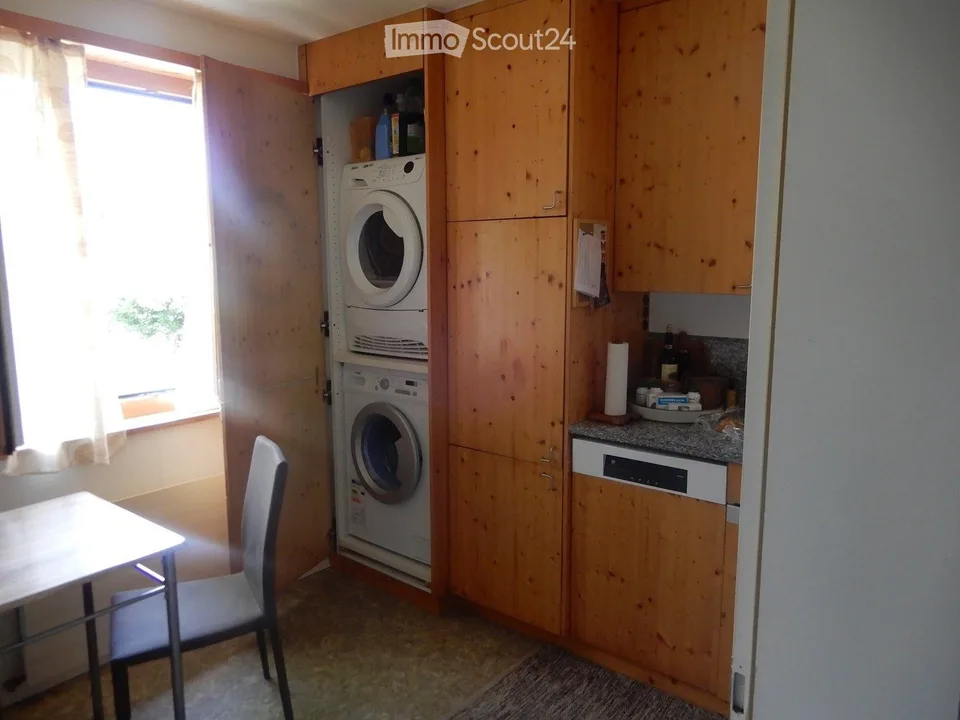 Rüti: 4-room apartment on the high ground floor