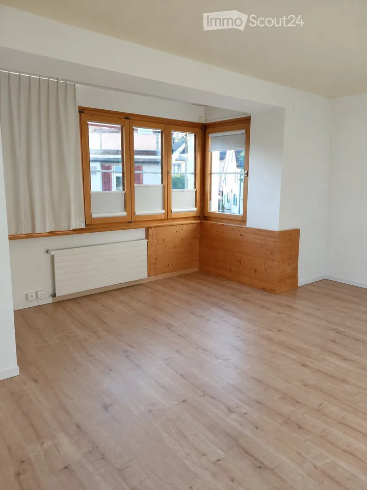 Rüti: 4-room apartment with wonderful view