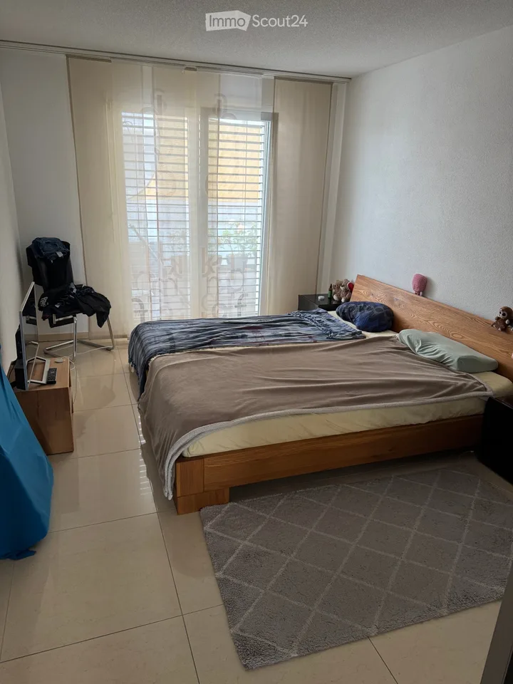 Charmante 3.5-Zimmer-Wohnung mit Terasse in Bassersdorf