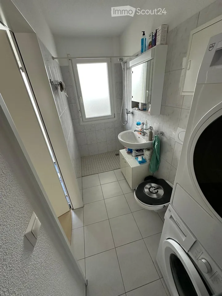 Charmante 3.5-Zimmer-Wohnung mit Terasse in Bassersdorf