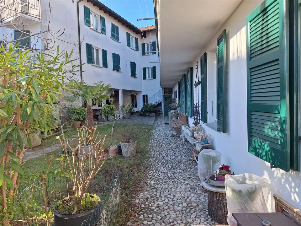 Charmantes historisches und sonniges Haus: Ihre Oase der Ruhe in Coldrerio – Foto 6 von 13