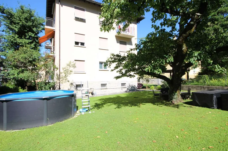 Geräumige Wohnung in kleiner Umgebung mit großem Gemeinschaftsgarten – Foto 8 von 10