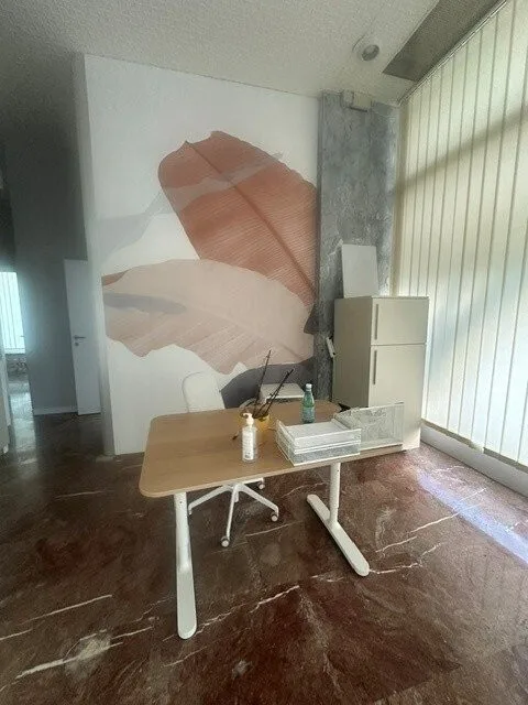 Negozio con vetrina – foto 2 di 8
