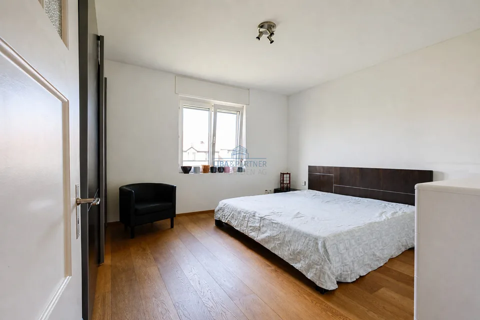 Wohnen mit Weitblick - Grosszügige Maisonette-Dachwohnung in Basel – Foto 6 von 13