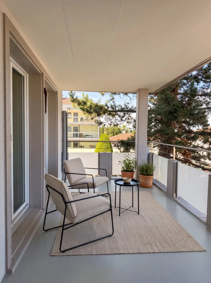 TOP 4.5 Zimmer Wohnung, direkt an ÖV-Haltestelle, im steuergünstigen Schindellegi – Foto 8 von 11