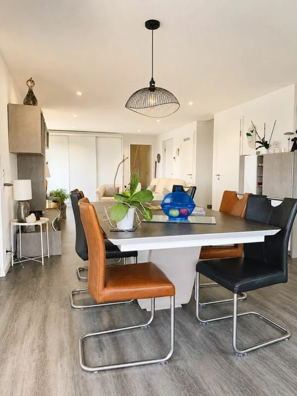 4.5 Zimmer Attikawohnung in Cornaux NE | UrbanHome