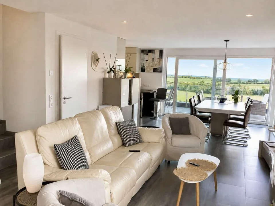 4.5 Zimmer Attikawohnung in Cornaux NE | UrbanHome