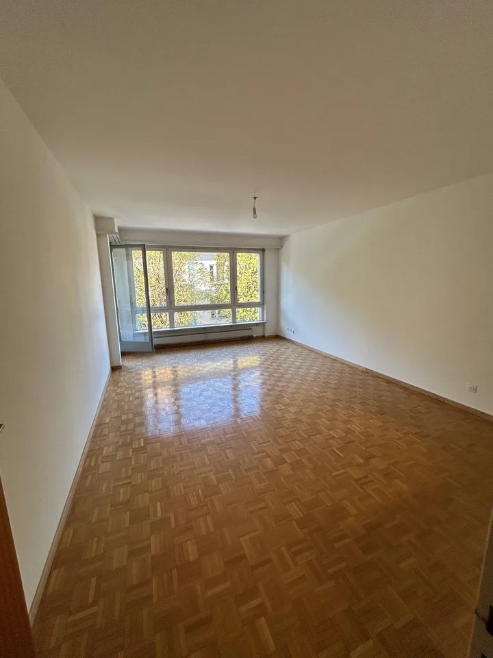 Attraktive 3.5-Zimmer-Wohnung mit 2 Balkonen Nähe Schützenmattpark – Foto 4 von 12