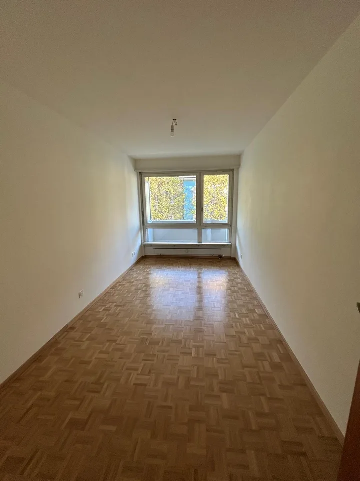 Attraktive 3.5-Zimmer-Wohnung mit 2 Balkonen Nähe Schützenmattpark – Foto 5 von 12
