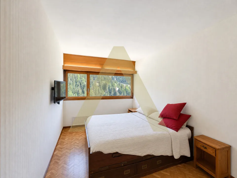 Une adresse emblématique, une vue exceptionnelle – Foto 9 von 25