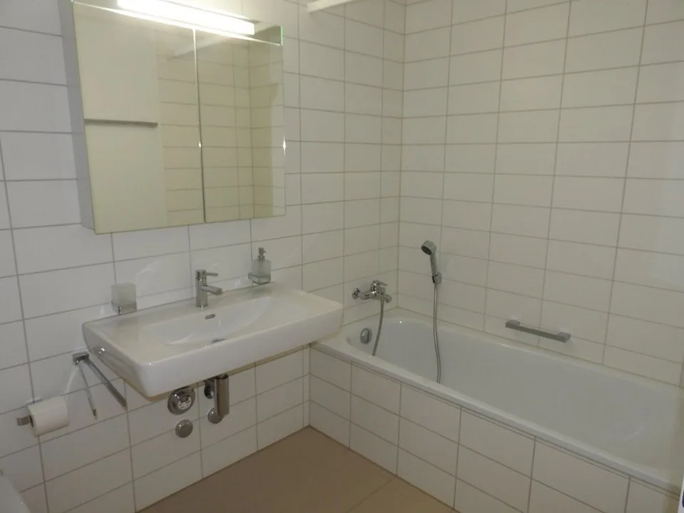 Moderne 3.5 Zimmerwohnung in der Überbauung Le Pont