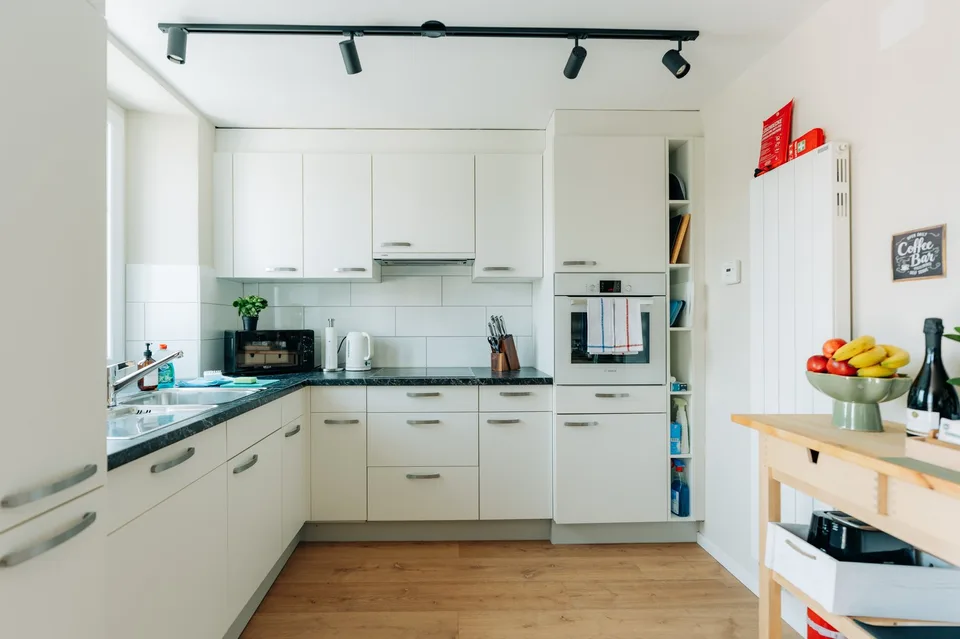 APPARTEMENT DUPLEX 4½ PIÈCES À BIEL/BIENNE (BE), MEUBLÉ, DURÉE DÉTERMI – foto 5 di 20