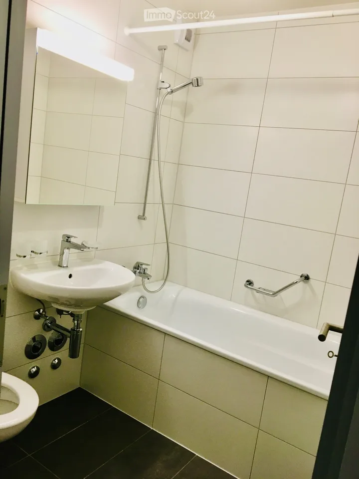 Modern apartment - 2 rooms 44 m² - balcony 6 m² - 1'846.-/month