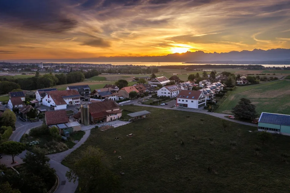 7 Zimmer Einfamilienhaus in Arnex-sur-Nyon – Foto 10 von 12