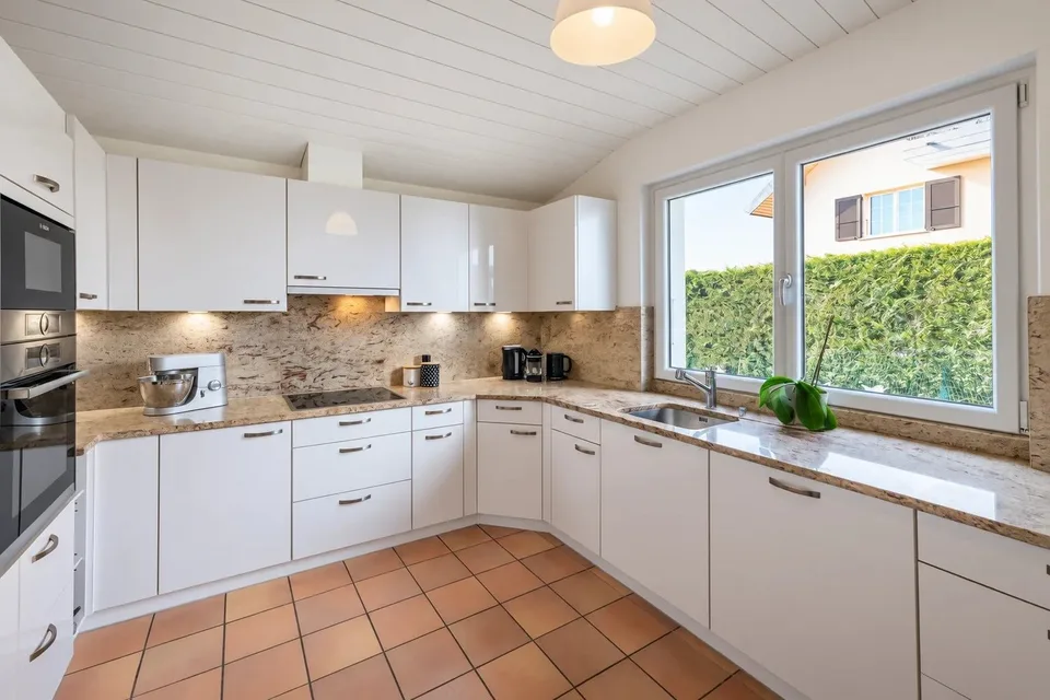 7 Zimmer Einfamilienhaus in Arnex-sur-Nyon – Foto 4 von 12