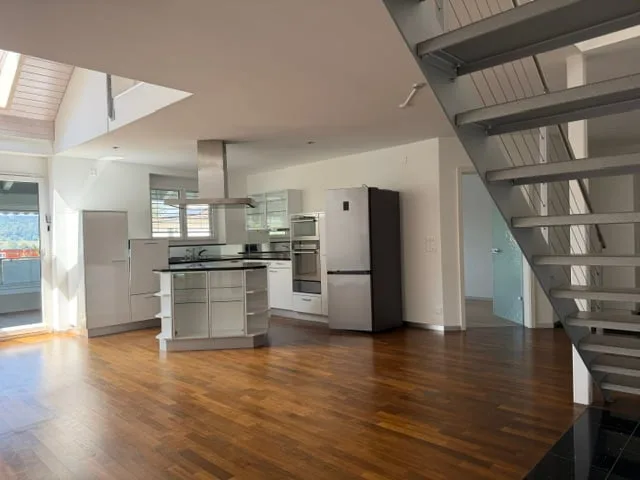 5.5-Room Maisonette Apartment in Bätterkinden – photo 3 of 14